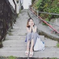 周佳颖
